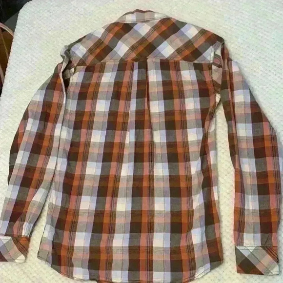 Authentic Signature Levi Strauss & Co plaid button down sz S plaid fall *Hole* - Picture 9 of 10